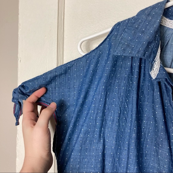 Anthropologie holding horses chambray cold shoulder tie sleeve top 6 - Picture 5 of 8